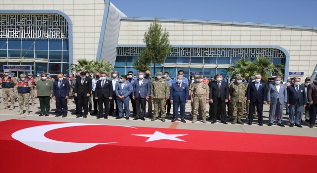 Mardin’de silah kazası sonucu şehit olan askerin naaşı memleketine uğurlandı