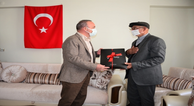 Ardahan Valisi Hüseyin Öner, Babalar Günü nedeniyle bazı şehit ailelerini ziyaret etti