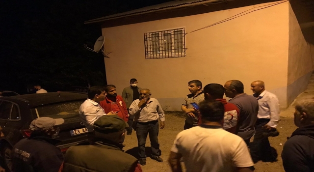Türk Kızılay gönüllüleri Bingöl’deki depremzedelerin yardımına koştu