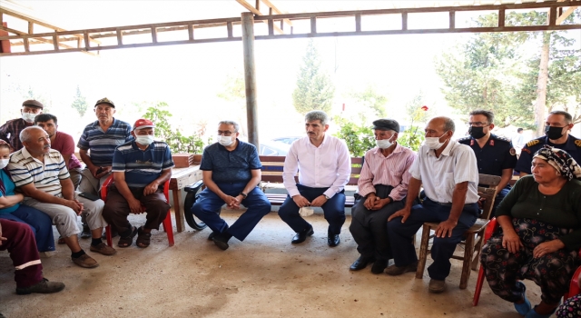 İçişleri Bakan Yardımcısı İnce, Mersin’deki orman yangından etkilenen vatandaşlarla buluştu: