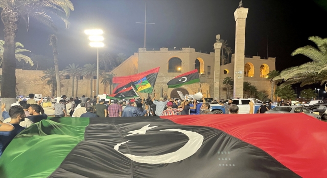 Libyalılar, Temsilciler Meclisinin hükümetten güvenoyunu geri çekme kararını protesto etti