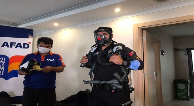 Bolu’da çevik kuvvet ekiplerine arama kurtarma ve dağcılık eğitimi verildi