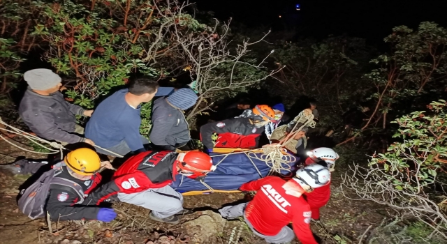 Alanya’da domuzdan kaçarken kayalıklardan yuvarlanan avcı öldü