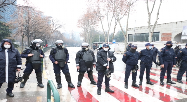 Arnavutluk’taki protestolarda gerginlik yaşandı