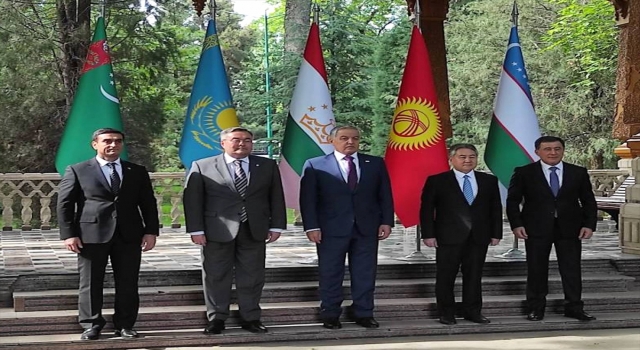 Orta Asya ülkeleri dışişleri bakanları Tacikistan’da toplandı