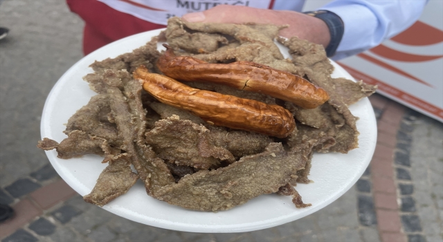 Edirne’deki Türk Mutfağı Haftası etkinliklerinde 300 kilogram tava ciğeri yapıldı 