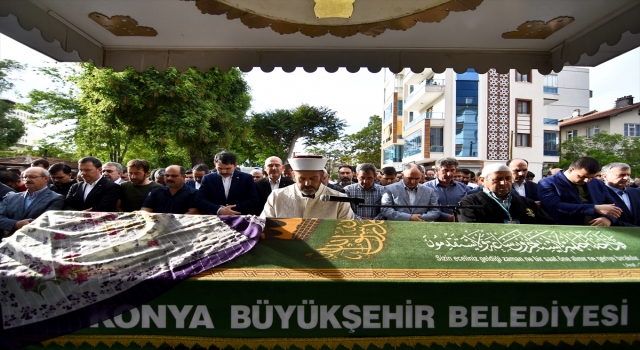 Bakanlar Soylu ve Kurum, Niğde’deki kazada ölen öğrencinin cenazesine katıldı