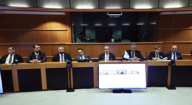 AP’de ”Bursa’da Sürdürülebilir Turizm ve Yeşil Yatırım” paneli düzenlendi