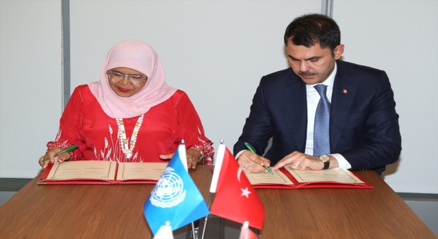 Bakan Kurum, BM Habitat İcra Direktörü Maimunah Mohd Sharif ile görüştü