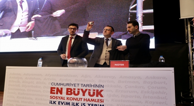 Trabzon’da ”İlk Evim, İlk İş Yerim” projesiyle yapılacak konutlar için kura çekildi