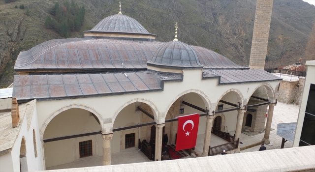 Elazığ’da restorasyonu tamamlanan 228 yıllık cami ibadete açıldı
