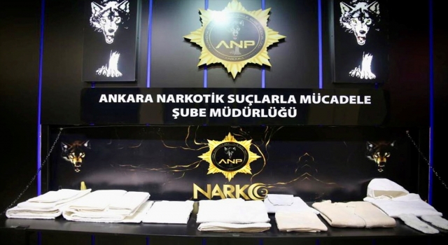 Esenboğa Havalimanı’nda bornozlara emdirilen 16 kilo 540 gram uyuşturucu yakalandı