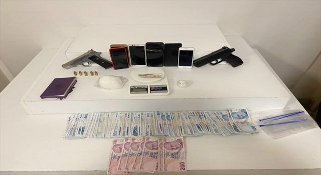 Pendik’te uyuşturucu operasyonlarında yakalanan 4 zanlı tutuklandı