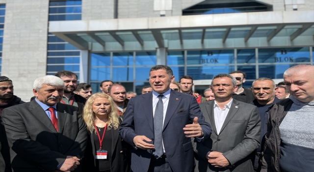 ATA İttifakı’nın cumhurbaşkanı adayı Oğan’dan İstanbul’da ilçe seçim kurullarına ziyaret