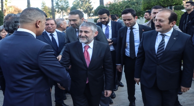 Bakan Nebati, milletvekili adayı olduğu Mersin’de temaslarda bulundu