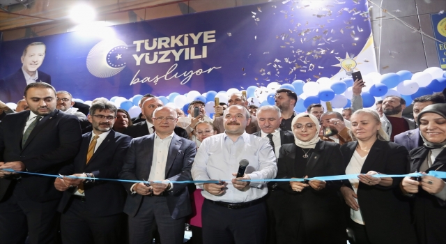 Sanayi ve Teknoloji Bakanı Varank, Orhangazi’de seçim ofisi açılışında konuştu: