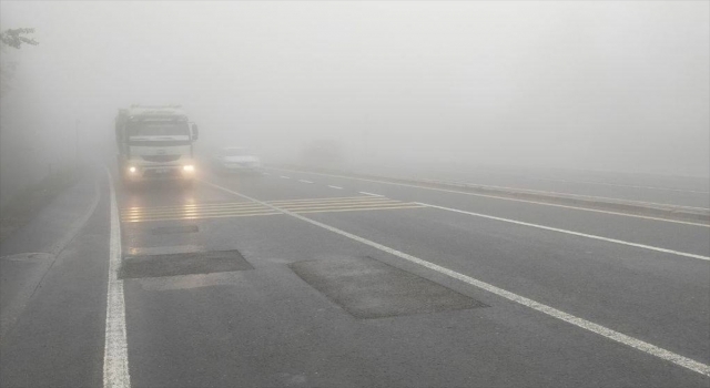 Bolu Dağı’nda sis etkili oluyor