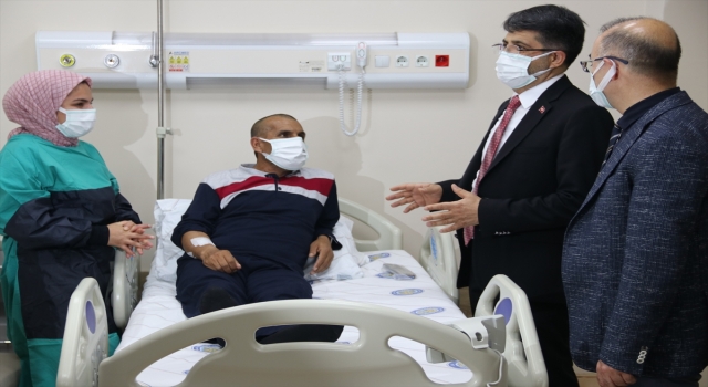 Diyarbakır’da baba, oğlundan nakledilen karaciğerle sağlığına kavuştu