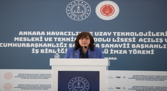 Türkiye’nin ilk uzay ve havacılık teknolojileri meslek lisesine Özdemir Bayraktar’ın adı verilecek