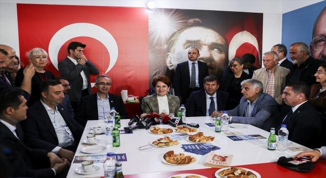 İYİ Parti Genel Başkanı Akşener, Kadıköy’de vatandaşlara hitap etti: