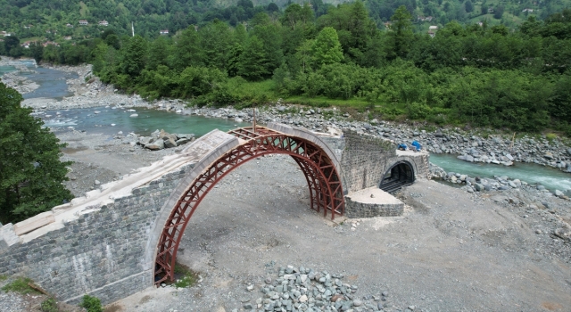 Artvin’de 400 yıllık tarihi taş kemer köprü restore ediliyor