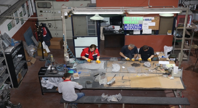 Akademik hayatı bırakıp tercih ettiği fabrika yöneticiliğindeki başarısıyla kadınlara örnek oluyor