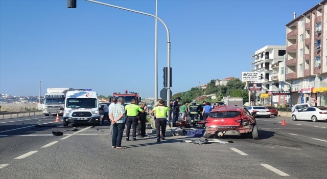 Tekirdağ’da iki otomobilin çarpıştığı kazada 1 kişi öldü, 4 kişi yaralandı