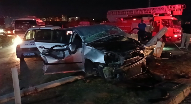 Tekirdağ’da taksi ile otomobilin çarpıştığı kazada 3 kişi yaraladı