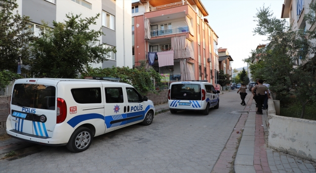 Denizli’de tartıştığı karısını çakıyla yaralayan koca gözaltına alındı