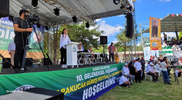 AK Parti Genel Başkan Yardımcısı Karaaslan, Samsun’da ziyaretlerde bulundu