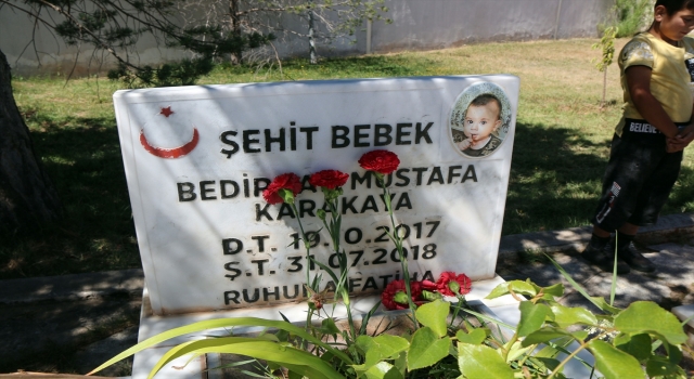 Teröristlerin katlettiği şehit Bedirhan bebek ve annesi Sivas’ta anıldı