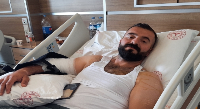 Kars’ta şarampole devrilen otobüste yaralanan yolcu Sinan Kırıktaş kaza anını anlattı: