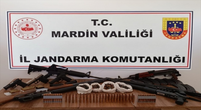 Mardin’de iki evde silah ve fişek ele geçirildi
