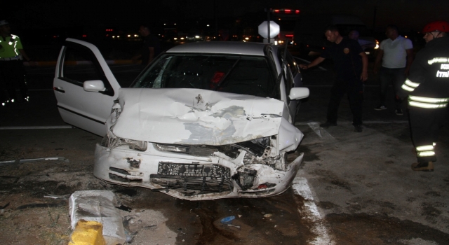 Konya’da iki otomobil çarpıştı, 4 kişi yaralandı