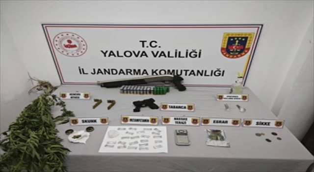 Yalova’da uyuşturucu operasyonunda 2 zanlı tutuklandı
