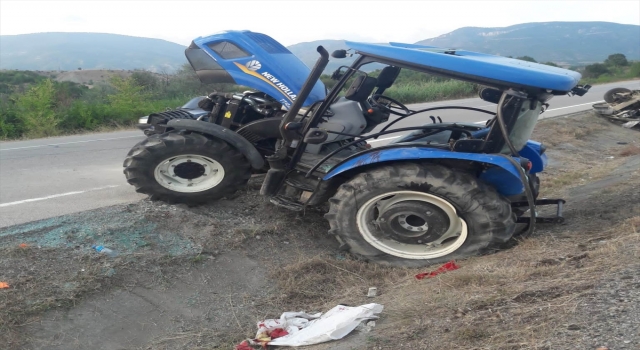 Sinop’ta traktörle çarpışan kamyonetin sürücüsü öldü