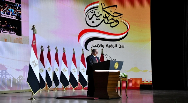 Mısır Cumhurbaşkanı Sisi, üçüncü bir dönem için adaylığını açıkladı