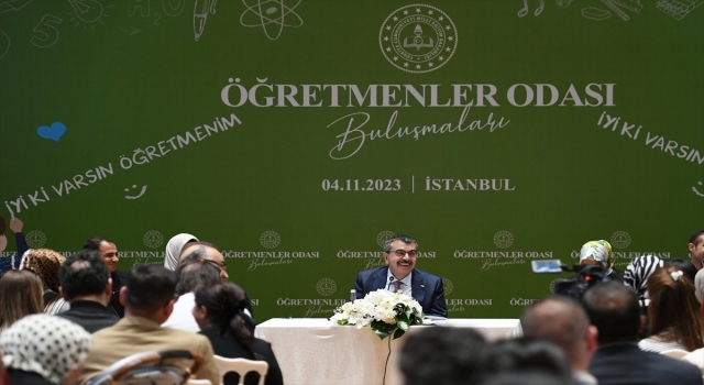 Milli Eğitim Bakanı Tekin, İstanbul’da öğretmenlerle bir araya geldi
