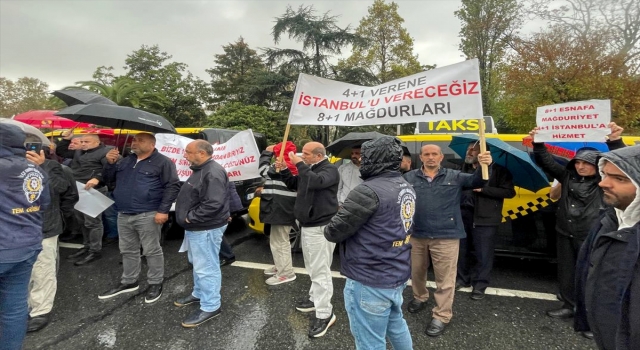 İstanbul’da minibüsten taksiye dönüştürülen araç sahiplerinden İBB’ye tepki
