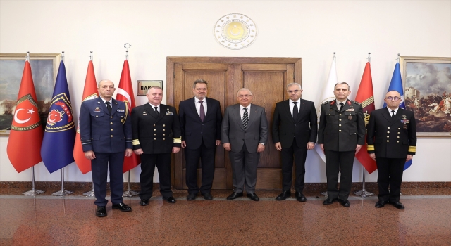 Milli Savunma Bakanı Güler, Yunanistan Savunma Bakanı Danışmanı Büyükelçi Lalacos’u kabul etti