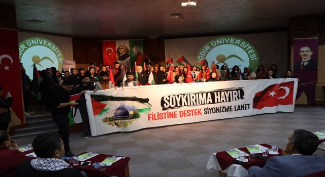 Iğdır’da üniversite öğrencileri İsrail’in Filistin’e yönelik saldırılarına tepki gösterdi