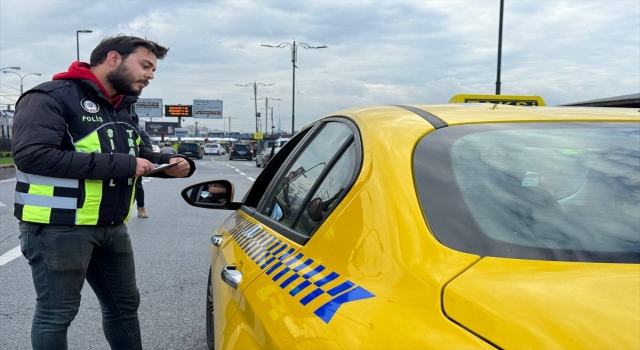 İstanbul’da taksi sürücülerine yönelik denetim yapıldı