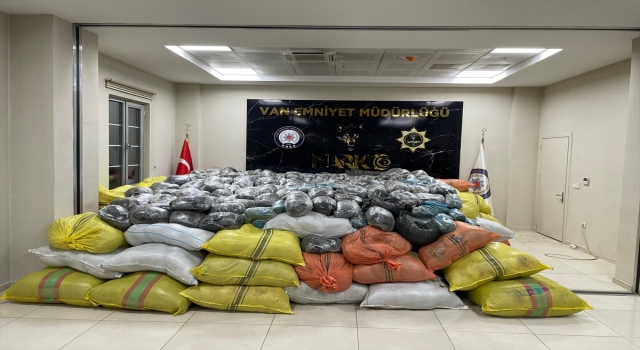 Van’da 4 bin 600 kilogram esrar ele geçirildi