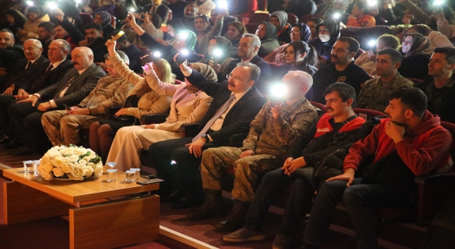 Siirt’te engelliler ses yarışmasında yeteneklerini sergiledi