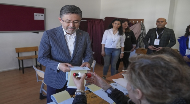 Tarım ve Orman Bakanı Yumaklı, oyunu Ankara’da kullandı: