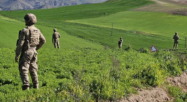 Siirt’te muhtarlık seçimi nedeniyle çıkan silahlı kavgada, 1 kişi öldü, 4 kişi yaralandı 