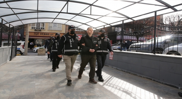 Eskişehir’de FETÖ operasyonunda 4 şüpheli yakalandı