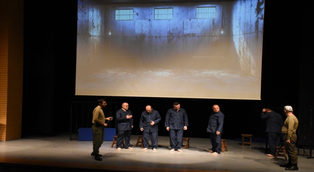 Ordu’da ”Nehirden Denize, Özgür Filistin” adlı tiyatro oyunu sahnelendi