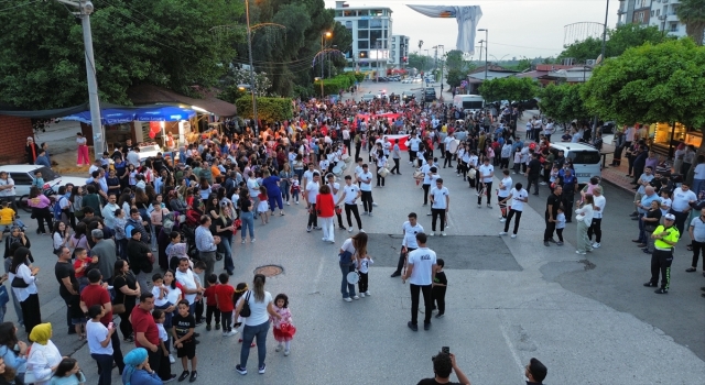 Hatay’da 23 Nisan Ulusal Egemenlik ve Çocuk Bayramı fener alayıyla kutlandı