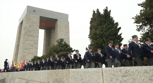 Şehitler Abidesi’nde Çanakkale Kara Savaşları’nın 109. yılı töreni